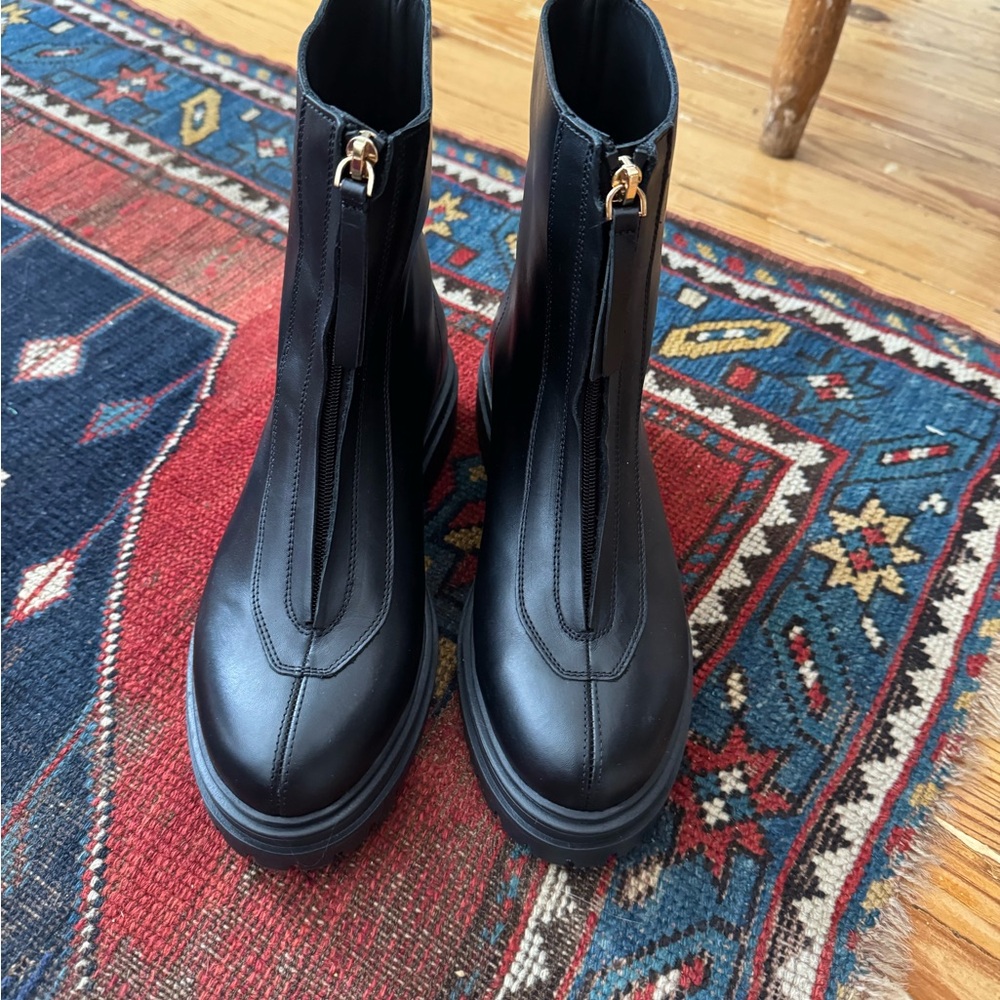 Zip front black leather boots new